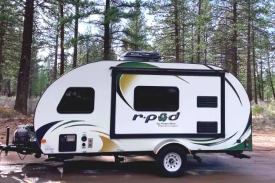 *Sun Chaser* 2015 R-Pod by Forest River Hood River Edition 179 PDX Travel Trailer RV rental in Portland Oregon — exterior