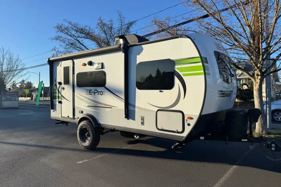 2021 Flagstaff E pro 19ft Travel Trailer RV rental in Portland Oregon — exterior